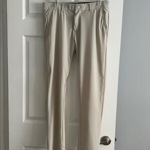 Kenneth Cole Men’s Light Tan Performance Golf Pants - size 34x32